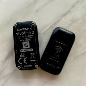 2 Garmin vivofit jr 2 watches and 11 bands